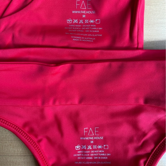 Beautiful Red Fae Bikini - Picture 3 of 4